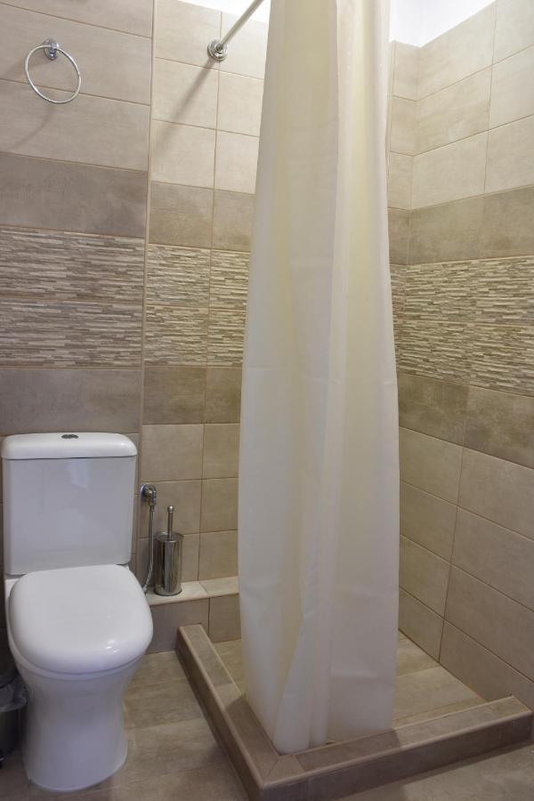 Hotel Erato Paralía 외부 사진