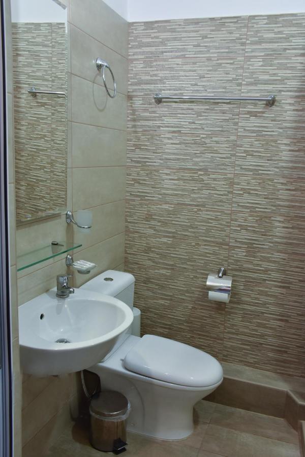 Hotel Erato Paralía 외부 사진
