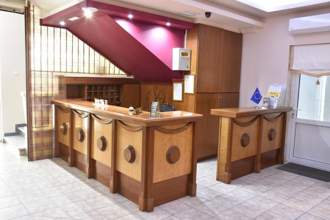 Hotel Erato Paralía 외부 사진